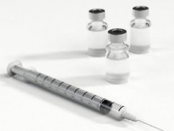 Фахівці розповіли, кому потрібна бустерна вакцина проти Covid