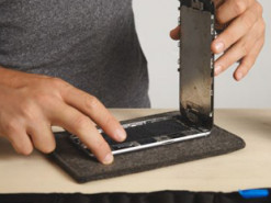 Apple предложила клиентам самим ремонтировать iPhone