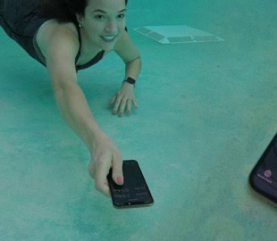 iPhone XS не ломается при погружении в воду: правда или ложь?