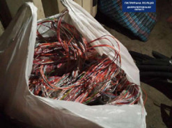 В Днепре на Калиновой поймали кабельных воров