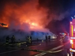 У російській Костромі згорів нічний клуб: загинуло 13 людей