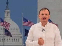 Гауляйтер Херсона Стремоусов після "референдумів" задумав приєднати світ до Росії