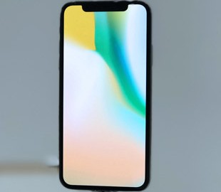 Apple планирует купить почти 300 млн дисплеев для iPhone 2018 года