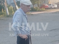 Пенсіонеру з Хмельниччини заборонили працювати у ЗСУ через захоплення Путіним