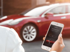 В будущем Tesla сможет больше зарабатывать на подписках, чем на продаже электромобилей