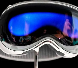 Apple не продала й сотні тисяч одиниць Apple Vision Pro