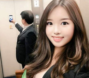 53-летний японец ведет блог, перевоплощаясь в 20-летнюю девушку