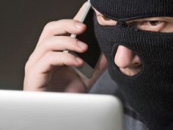 Телефонный мошенник обманул женщину на 68 тысяч гривен