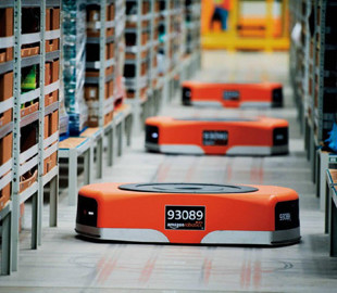 Японская компания заменила практически всех сотрудников склада на роботов