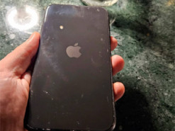 Опубліковано фото iPhone без камер