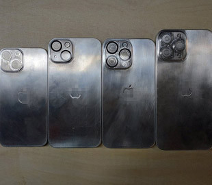 Вся линейка iPhone 13 предстала на общей фотографии
