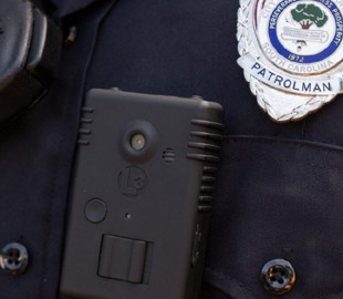 Нательные камеры полиции могут использоваться хакерами и преступниками