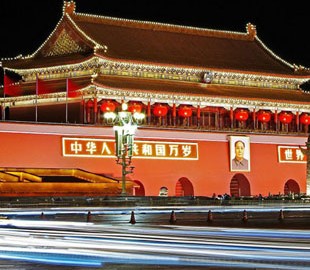 Как китайцы проиграли Tesla и победили Apple