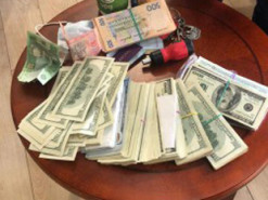 Мошенники выманивали у людей деньги под видом инвестиционной компании