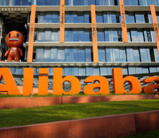 Alibaba заплатит $2 млрд за доступ к покупателям люксовых товаров