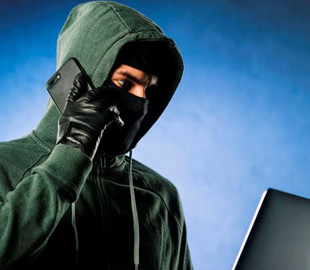 Шестеро українців втратили понад 240 тисяч гривень через телефонних та онлайн-шахраїв