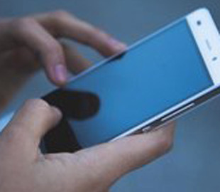 Минцифры запустило чат-бот для общения граждан с местной властью