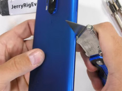 Смартфон OnePlus 8 Pro прошёл испытания на прочность