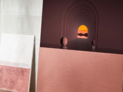 LG выпустила "странный" телевизор: его можно прислонить к стене и закрыть крышкой