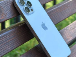 Експерти вибрали найкращі камерофони для новорічної зйомки