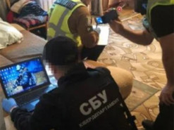 Збирав гроші на “потреби ЗСУ”: у Києві повідомили про підозру псевдоволонтеру