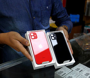 Предсказан дефицит старых iPhone