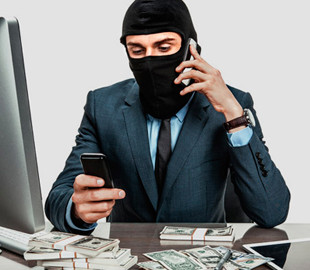 Телефонный разговор с «сотрудником банка» стоил женщине 20 тысячи гривен