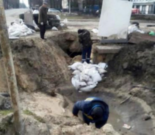 Укртелеком відновлює свою мережу скрізь, окрім зон бойових дій