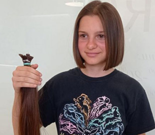 Школьница из Черновцов обрезала длинные волосы, чтобы помочь ВСУ: фото невероятного поступка 