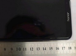 Опубликованы живые фото смартфона Honor Play 8