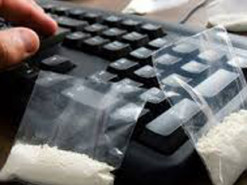 За торгівлю наркотиками через мережу інтернет судитимуть чотирьох учасників організованої групи