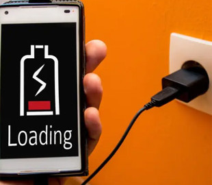 Коли найкраще заряджати смартфон: ці поради убережуть ваш телефон від поломки