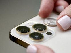 Камеры некоторых iPhone 13 розовеют