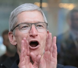 Тим Кук раскритиковал Android из-за утечки пользовательских данных Facebook