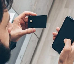 Шахрай обікрав знайомого воїна на Кіровоградщині