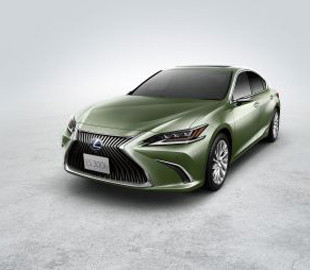 Lexus ES300h получил новую литий-ионную батарею