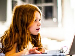 Виртуальная опасность: как и от чего защищать ребенка в интернете?