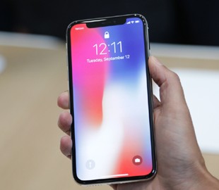 Apple iPhone X снимут с продажи досрочно