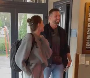 Анджелина Джоли приехала во Львов, чтобы поддержать украинских переселенцев