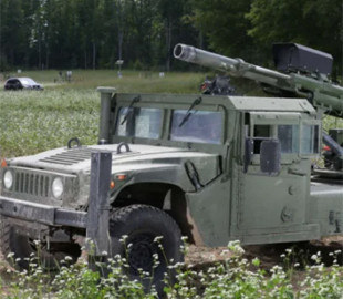 В Україні з’явилась нова американська гаубиця Humvee