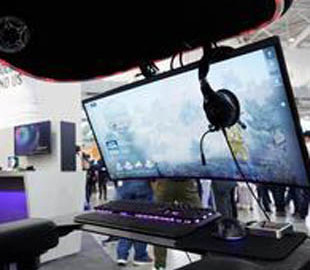 Поставки изогнутых мониторов в 2021 году могут значительно вырасти