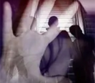 На Миколаївщині окупант зґвалтував жінку та погрожував вбити її дитину: подробиці