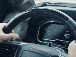 General Motors добавит новые функции системе автономного вождения Super Cruise