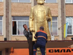 На Одещині знесли пам'ятник Марксу