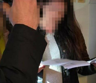 Організовувала переворот через TikTok: СБУ викрила жительку Дніпра
