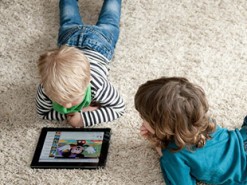 Как Интернет следит за детьми