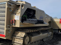 В Україні зібрали та випробували роботизовану машину для розмінування Dok-Ing MV-4