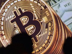 Биткоин впервые перевели по радио между Канадой и США