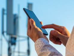 Спутниковый Интернет Starlink может заменить мобильную связь в Украине, — Vodafone