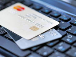 Депутаты приняли в первом чтении проект закона, который призван стимулировать электронные платежи